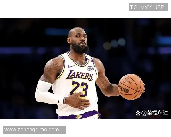 湖人队运动战略解析:勒布朗·詹姆斯季后赛蓄力的惊人密码 湖人队运动战略解析:勒布朗·詹姆斯季后赛蓄力的惊人密码